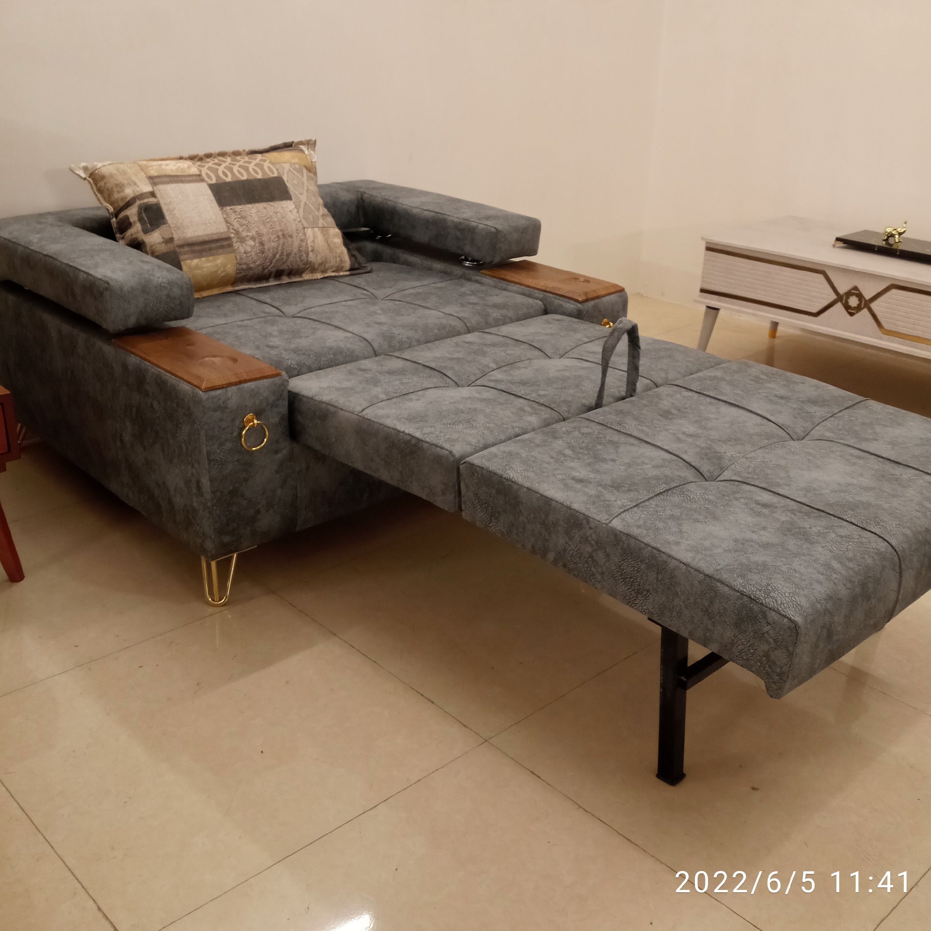 مبل تختخوابشو کاناپه تختشو یکنفره ارسال با باربری